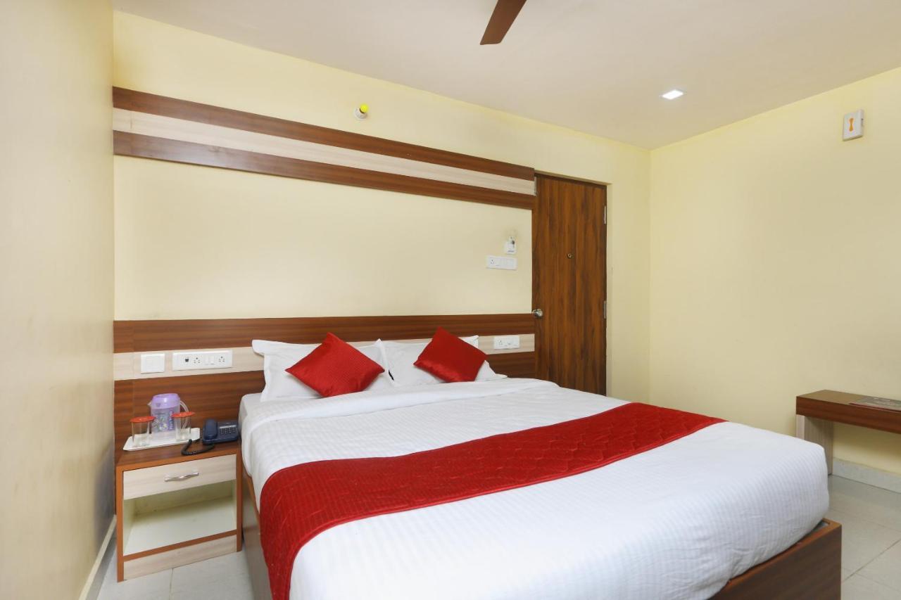 Oyo 7224 Krishna Prasad Hotell Chennai Eksteriør bilde